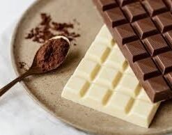 Smooth and creamy artisan milk chocolate infused with adaptogenic mushrooms