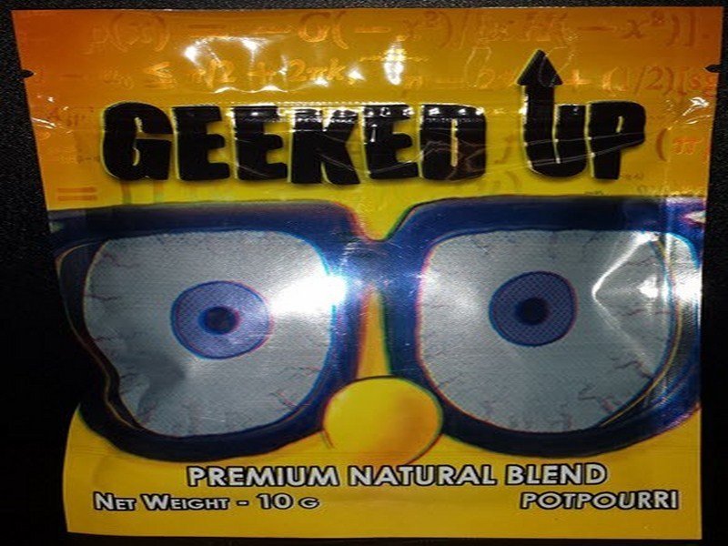 LEAD Technologies Inc. V1.01 Geeked Up herbal incense - premium aromatic blend in sealed pack